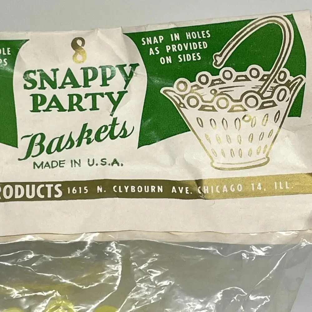 Yellow Plastic Party Favor Baskets‎ Baby Wedding Shower Sealed 8 Piece Vintage